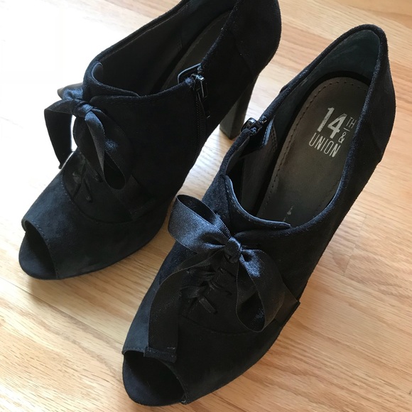 14th & Union Shoes - Black Suede Peep Toe Heels